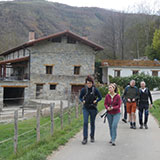 Bazkide eguna: Berrobi-Leaburu